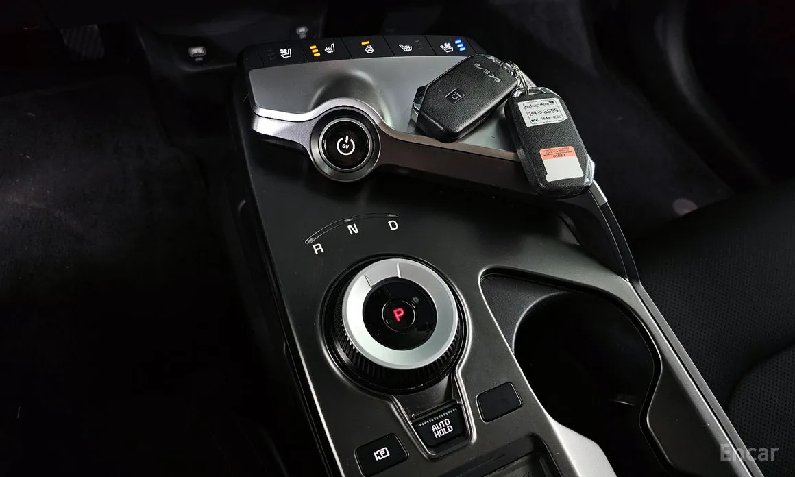 Фото 9 - Kia EV6