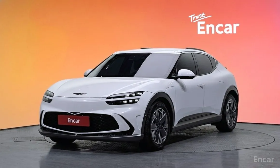 Фото 1 - Genesis GV60