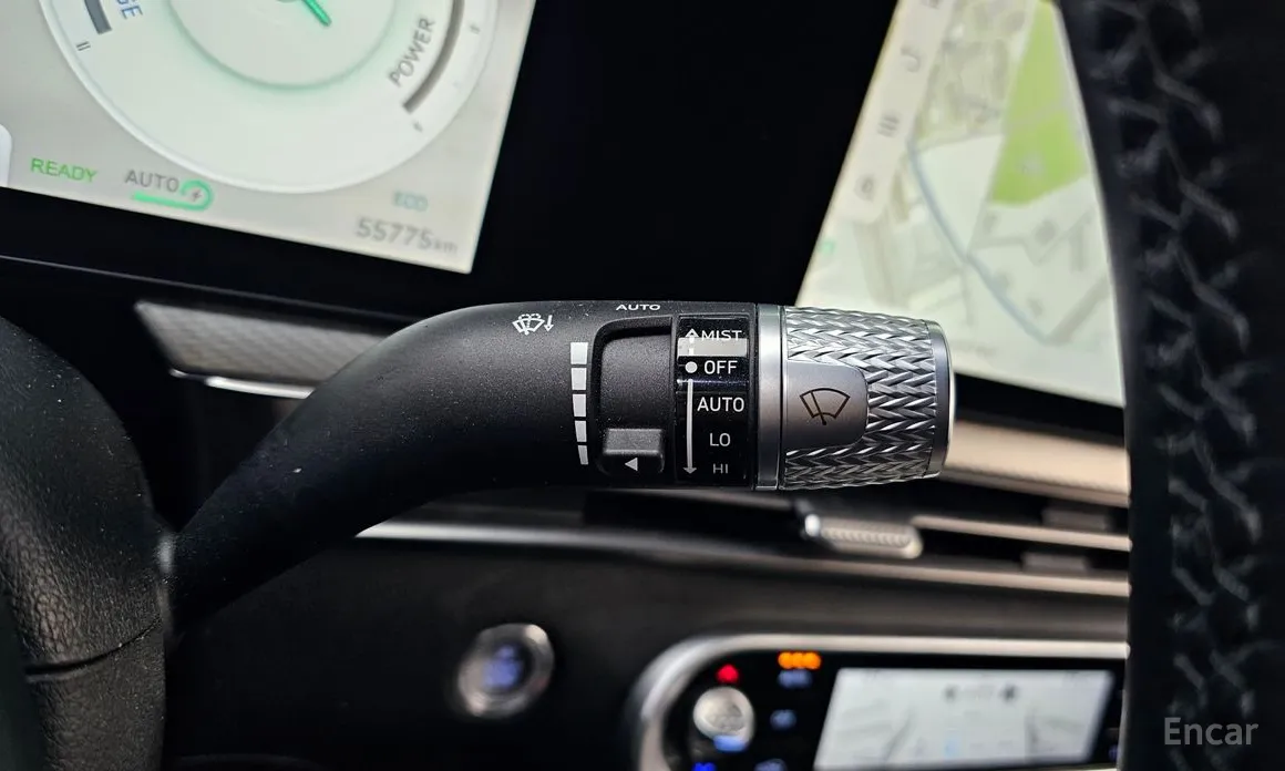 Фото 17 - Genesis GV60