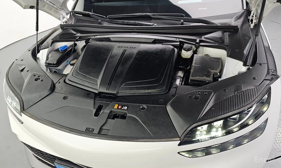 Фото 6 - Genesis GV60