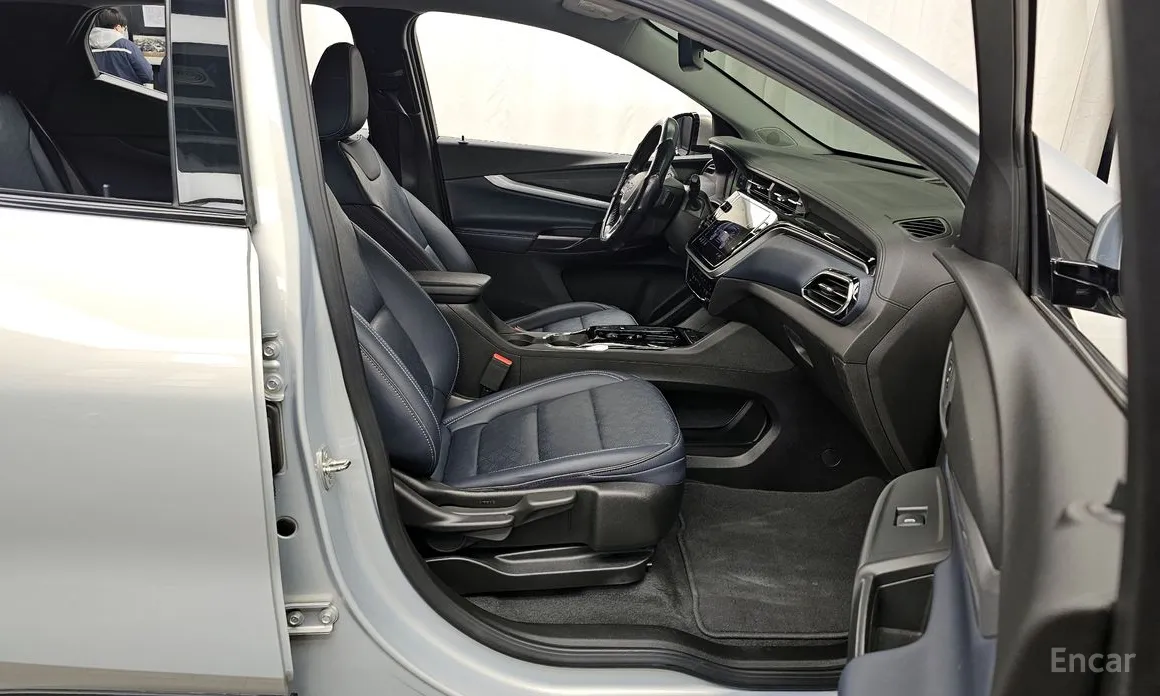 Фото 11 - Chevrolet Bolt EUV