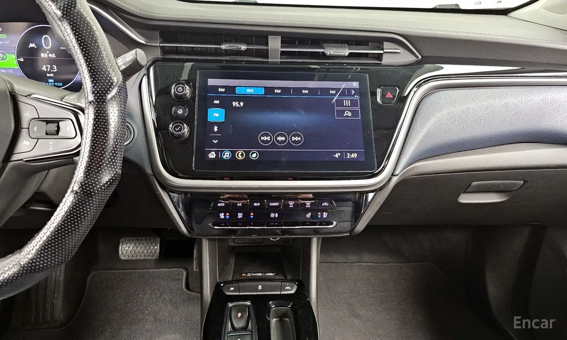 Фото 14 - Chevrolet Bolt EUV