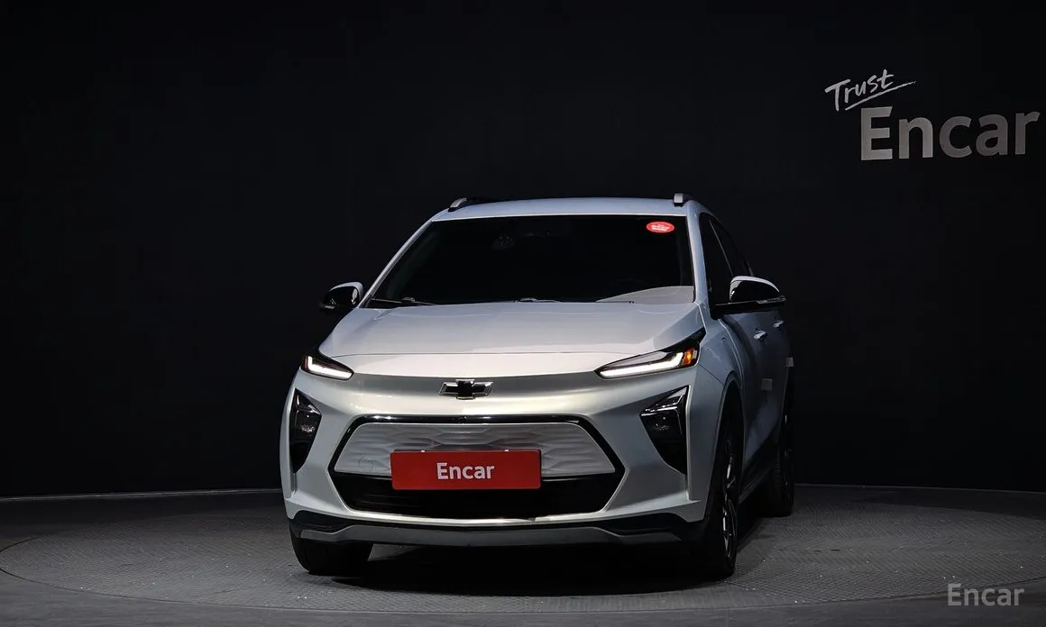 Фото 3 - Chevrolet Bolt EUV