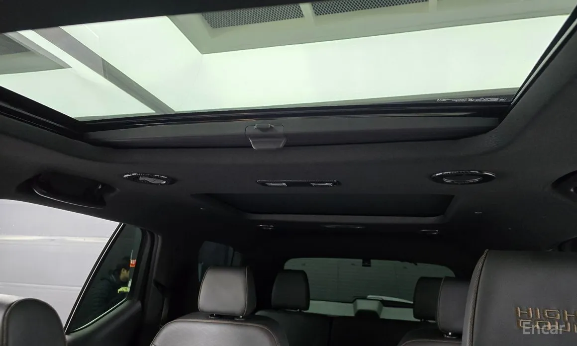 Фото 18 - Chevrolet Traverse