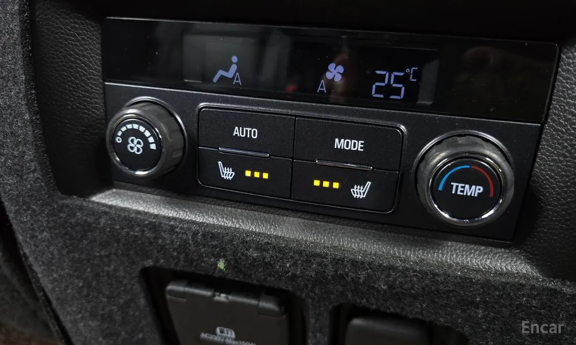 Фото 19 - Chevrolet Traverse