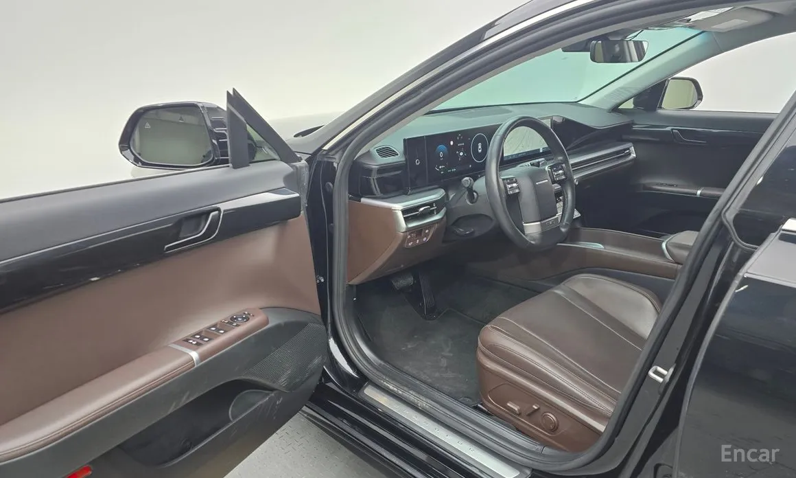 Фото 10 - Hyundai Grandeur