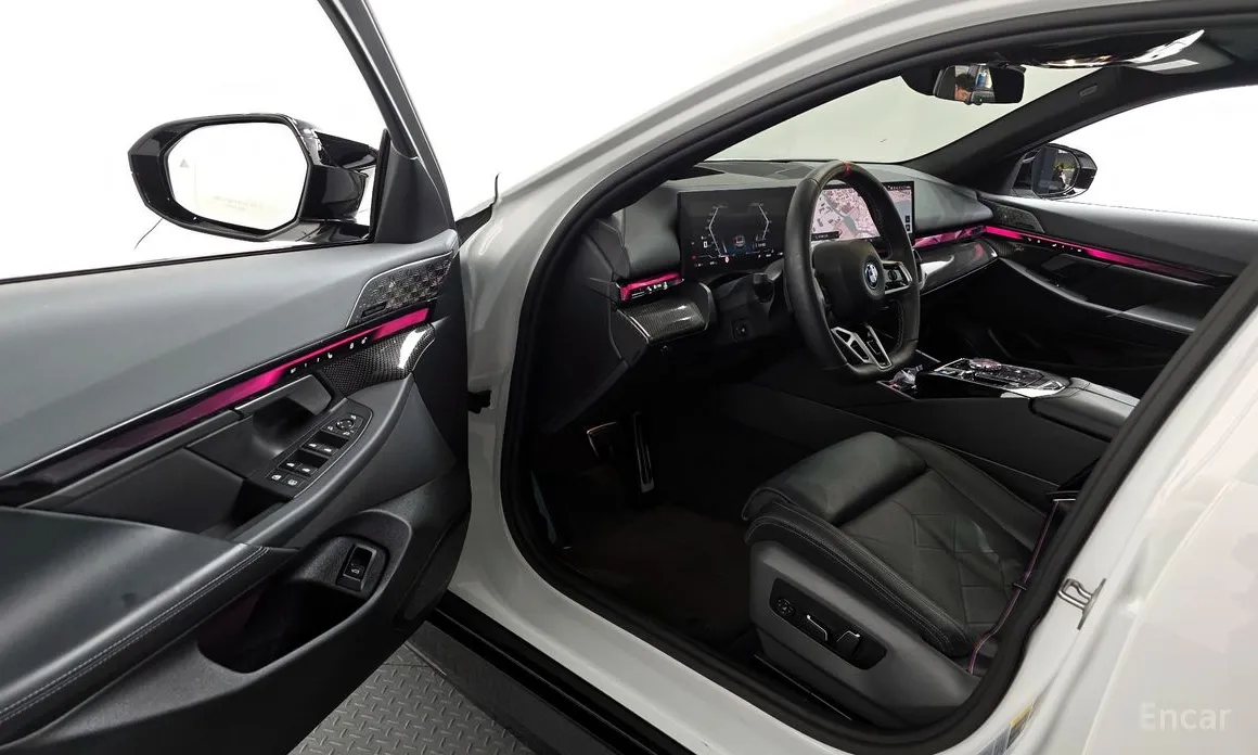 Фото 10 - BMW i5