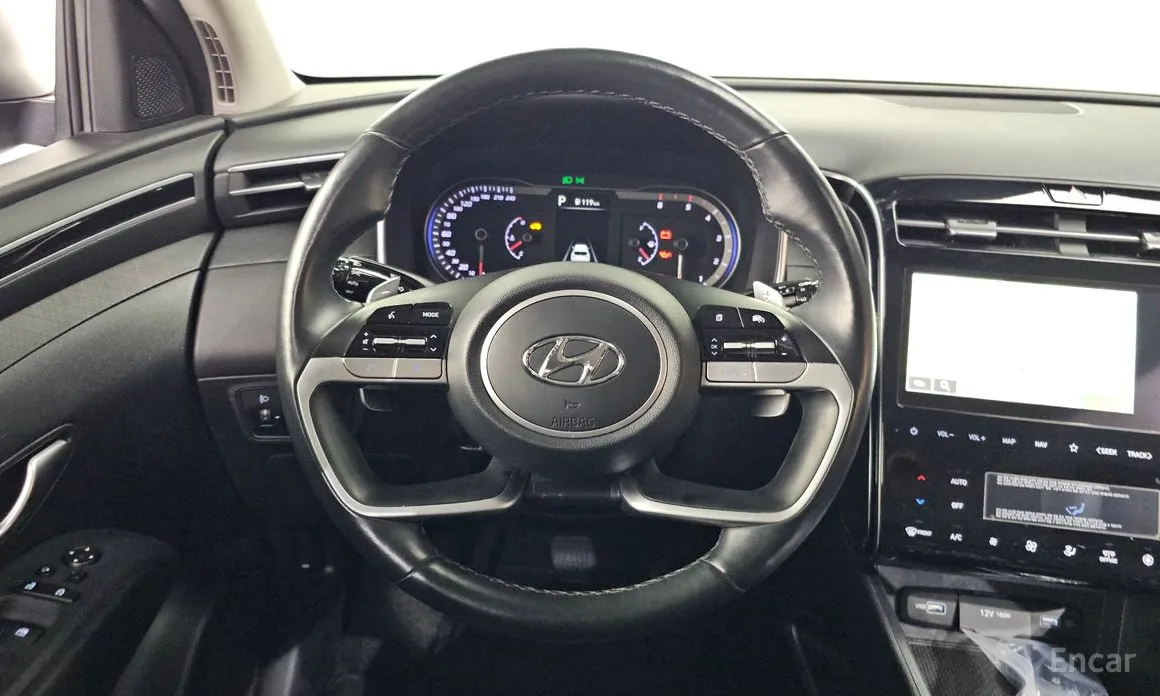 Фото 13 - Hyundai Tucson