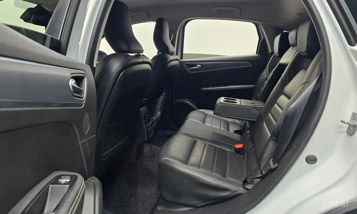 Фото 12 - Renault XM3