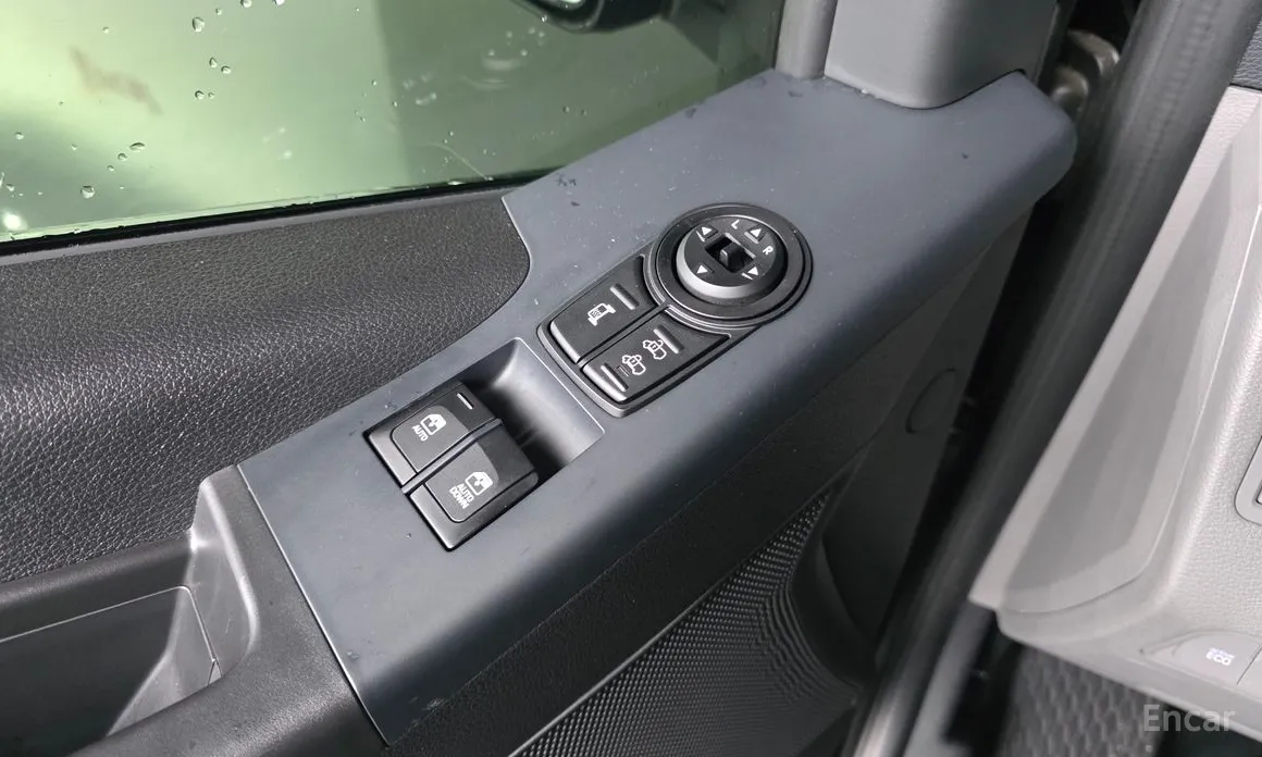 Фото 12 - Hyundai Solati