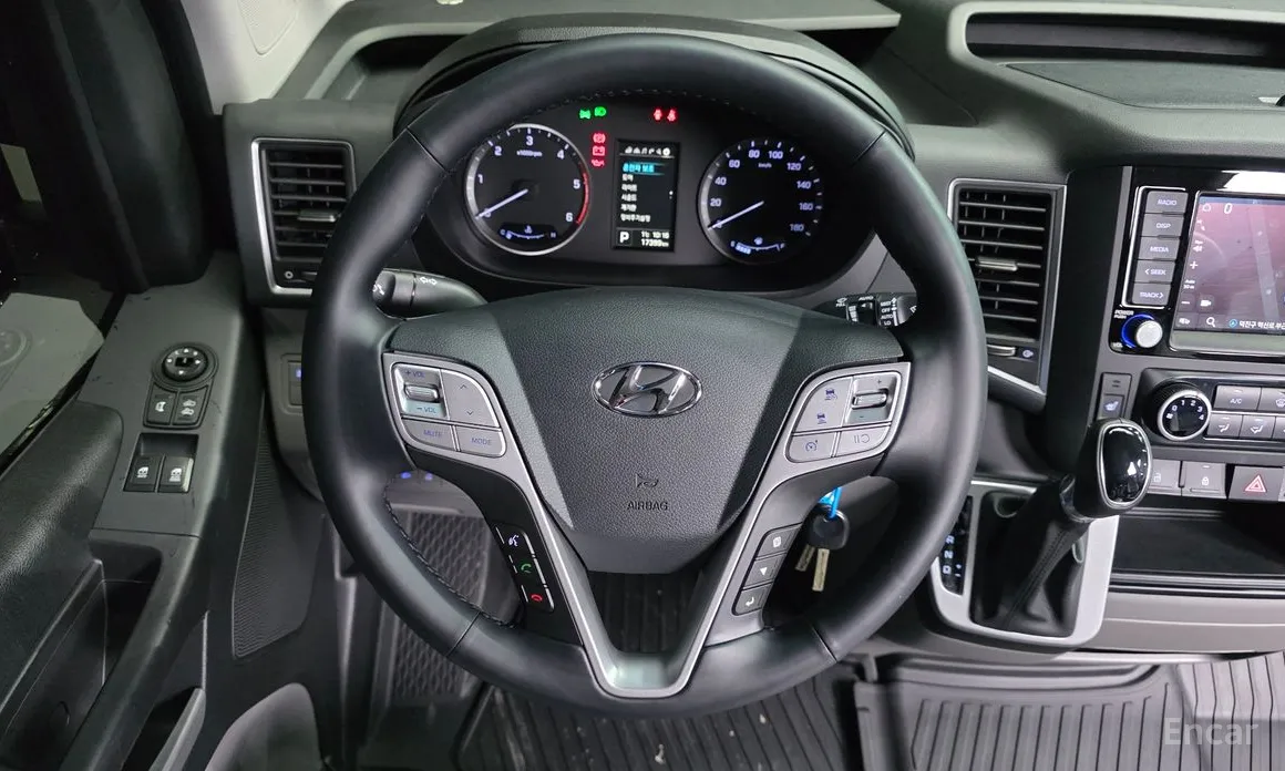 Фото 14 - Hyundai Solati