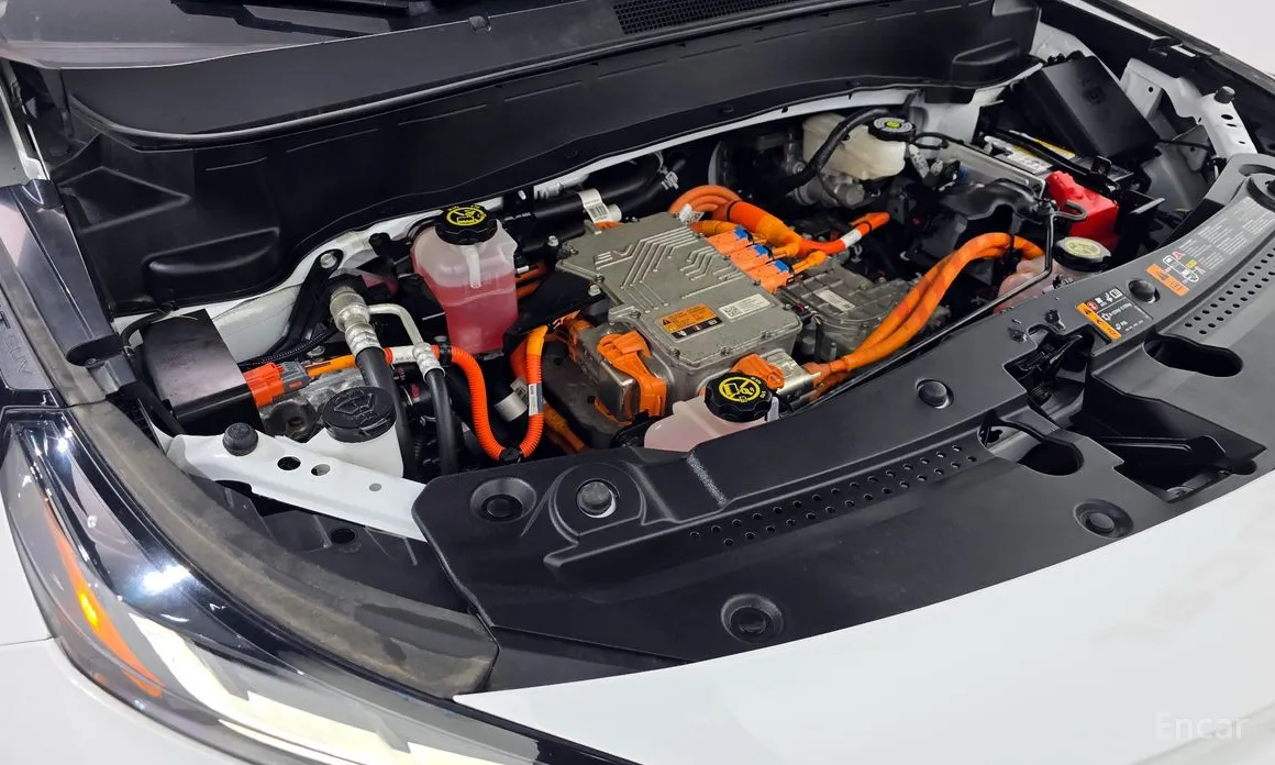 Фото 6 - Chevrolet Bolt EUV