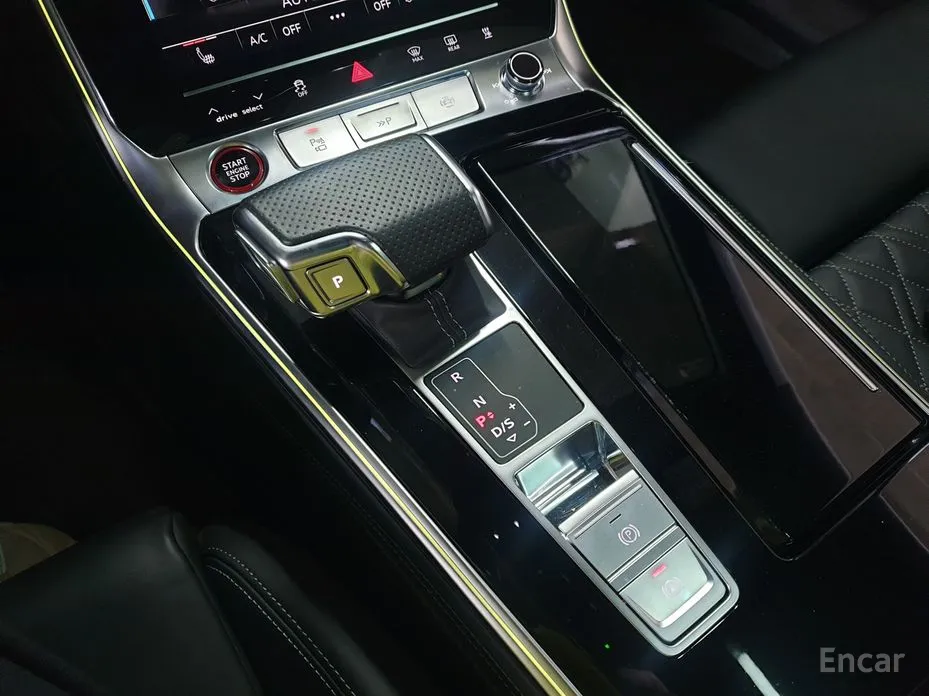 Фото 9 - Audi S7