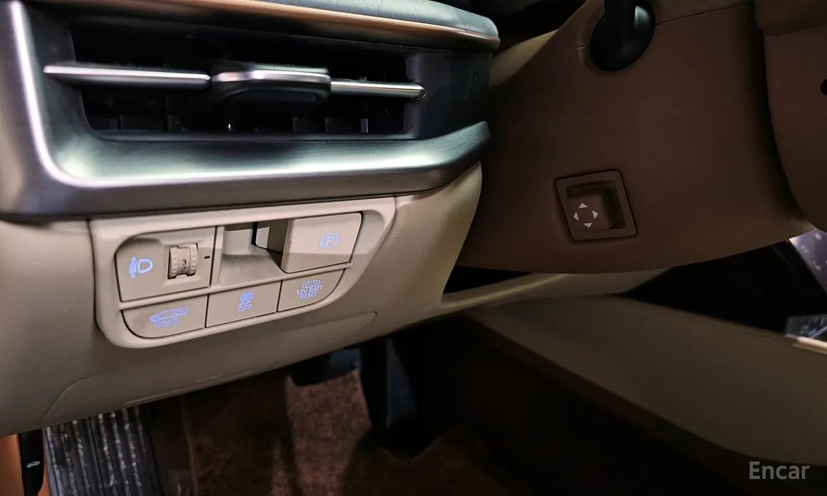 Фото 13 - Hyundai Grandeur