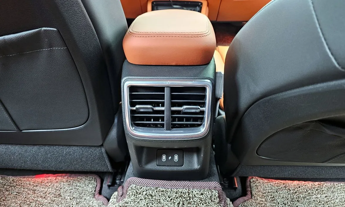 Фото 18 - Kia K5