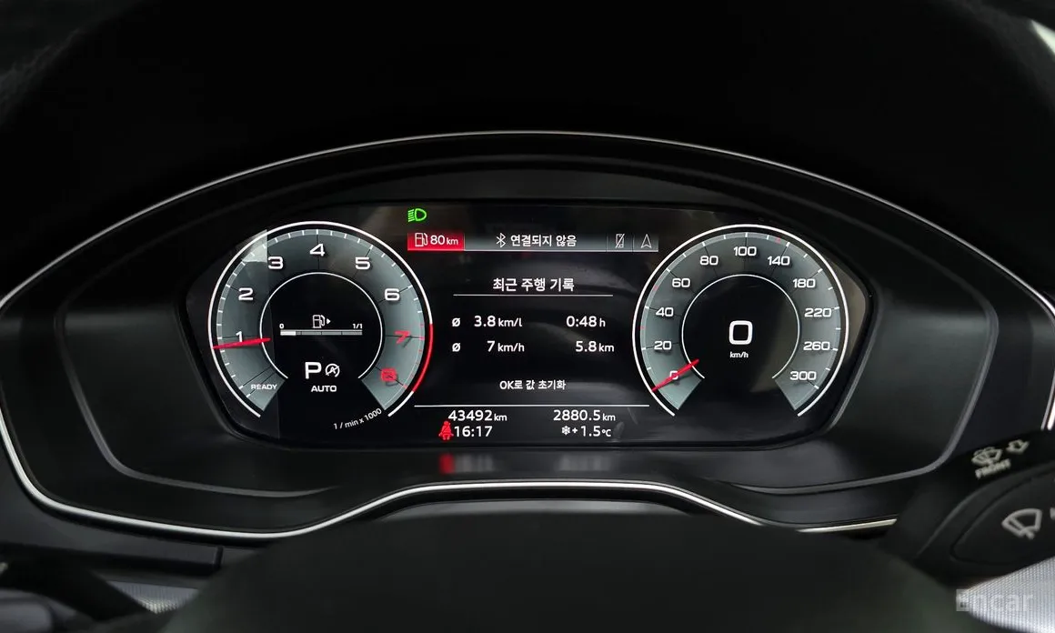 Фото 8 - Audi Q5