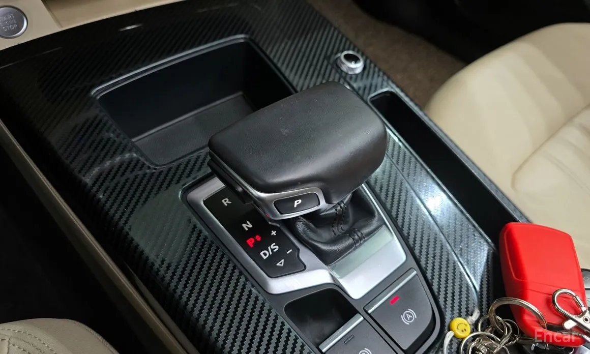 Фото 9 - Audi Q5