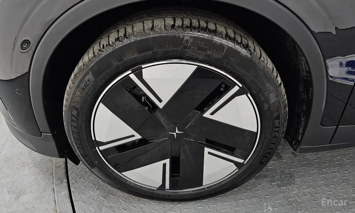 Фото 5 - Polestar 2