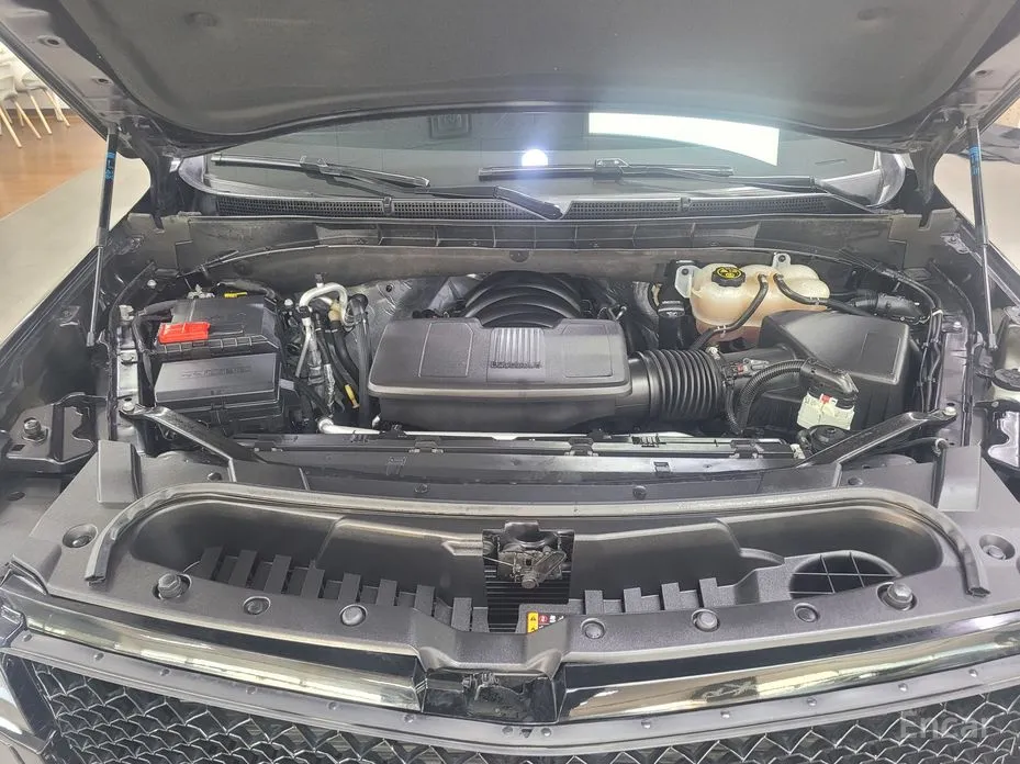 Фото 20 - Cadillac Escalade