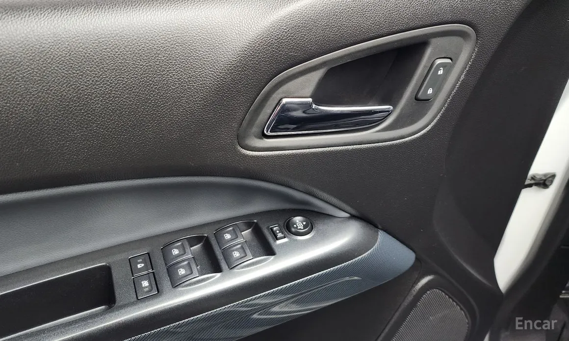 Photo 17 - Chevrolet Colorado