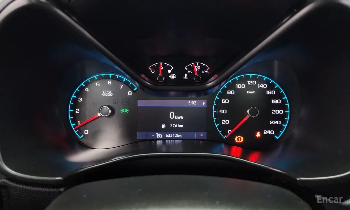 Photo 8 - Chevrolet Colorado