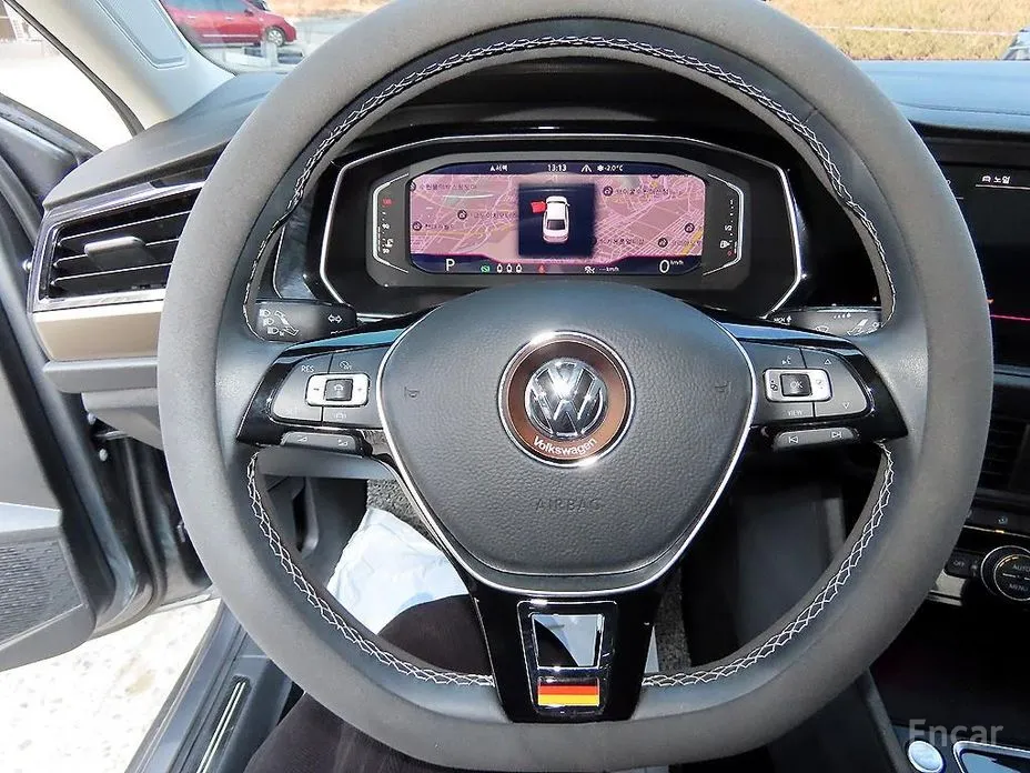 Фото 12 - Volkswagen Jetta