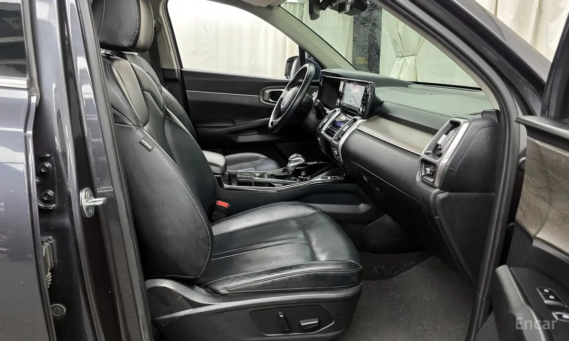 Фото 11 - Kia Sorento