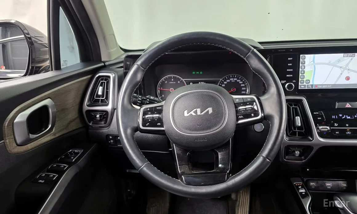 Фото 13 - Kia Sorento