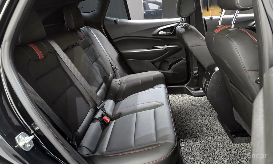 Фото 12 - Chevrolet Trax