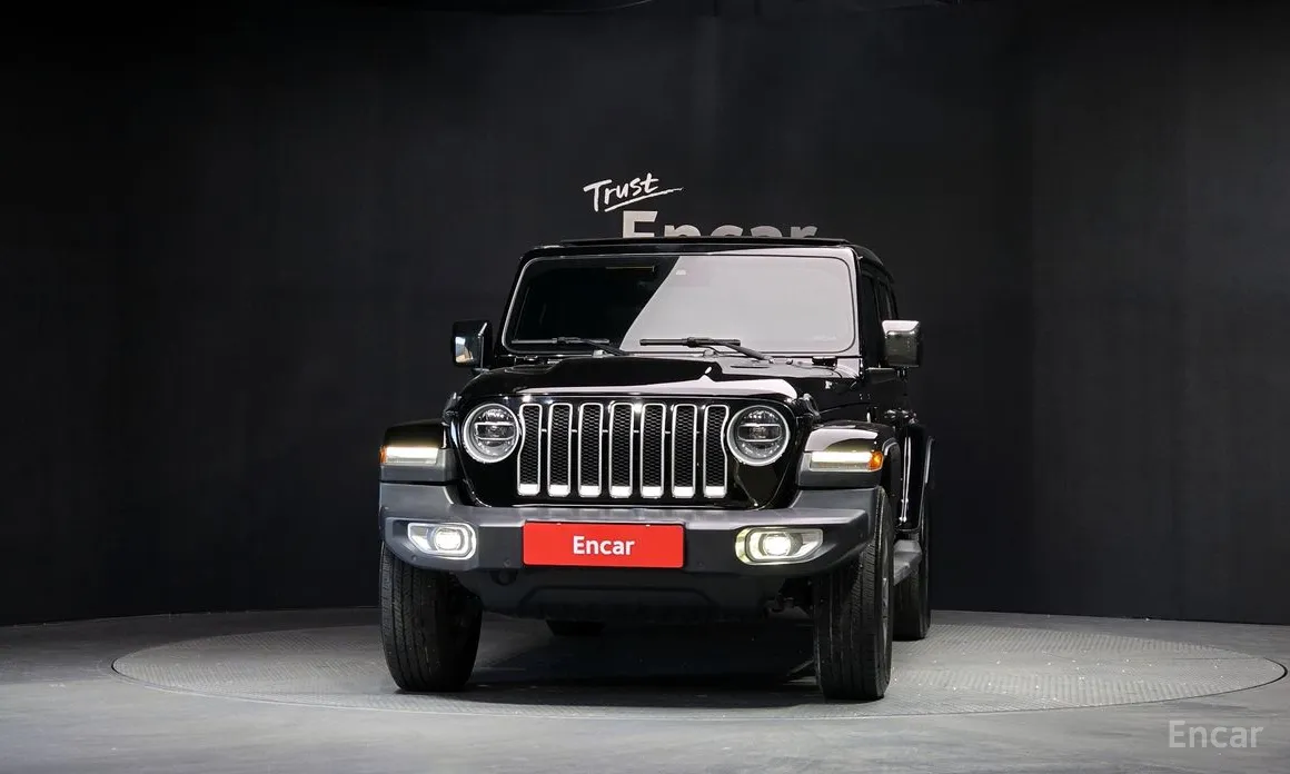 Фото 3 - Jeep Wrangler