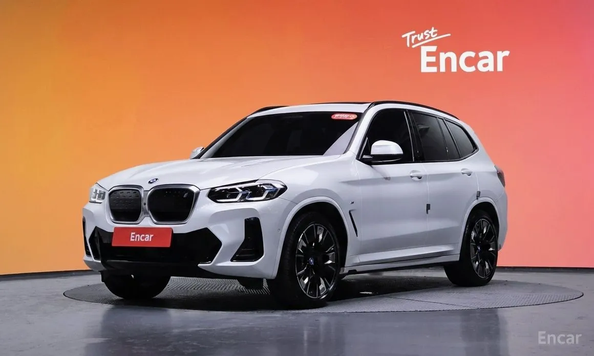 Фото 1 - BMW iX3