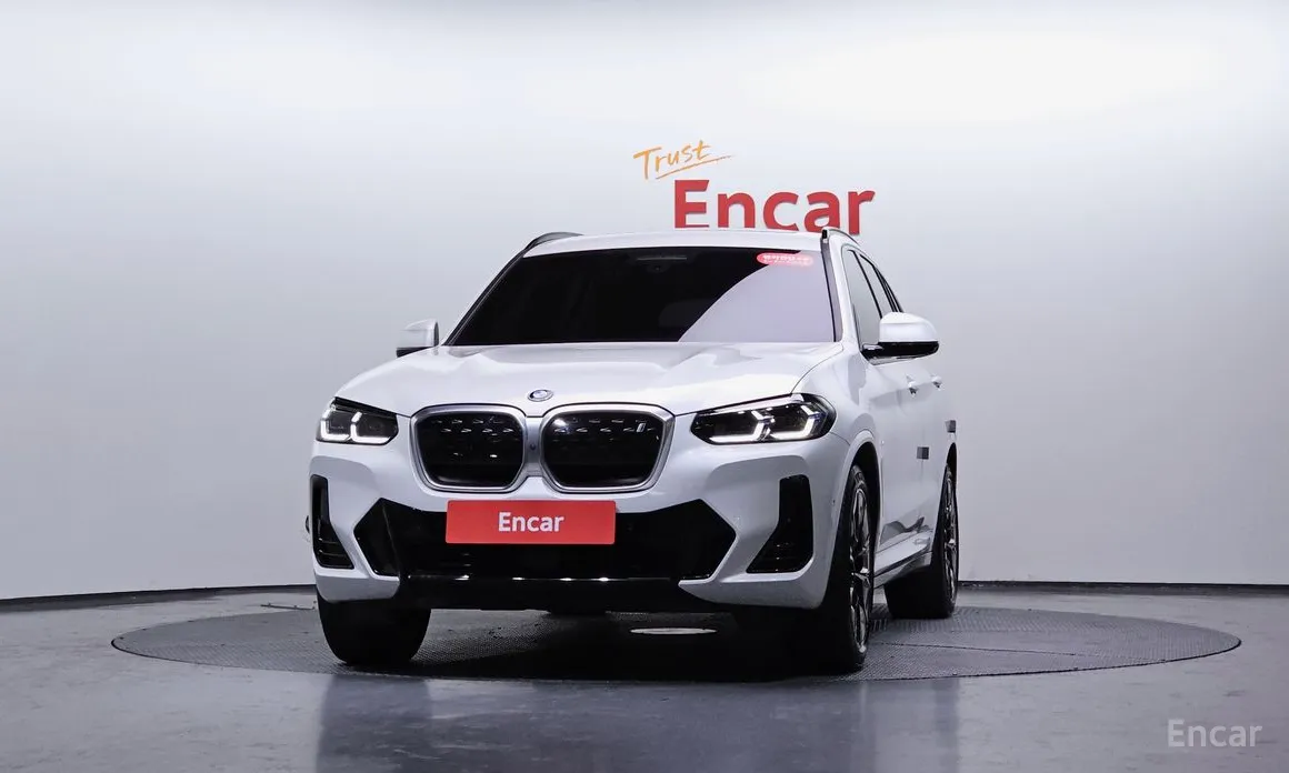 Фото 3 - BMW iX3