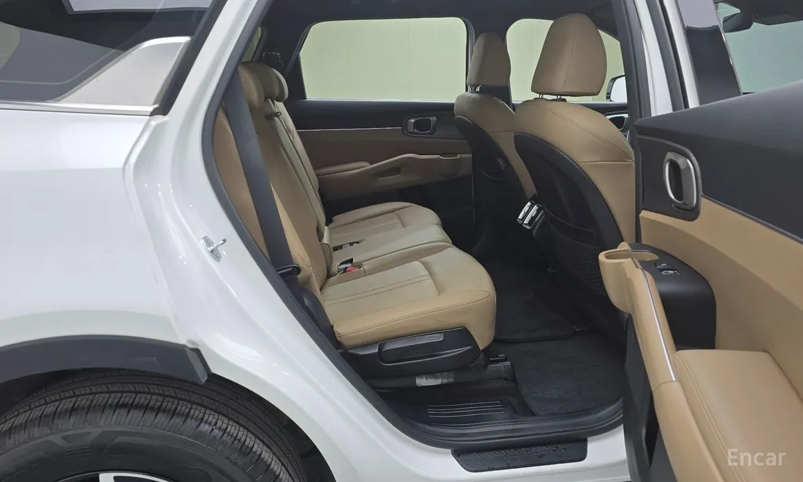 Фото 12 - Kia Sorento