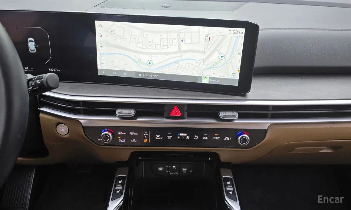 Фото 14 - Kia Sorento