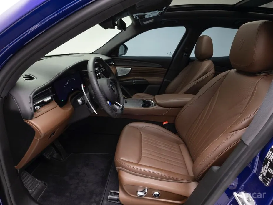 Фото 11 - Maserati Grecale