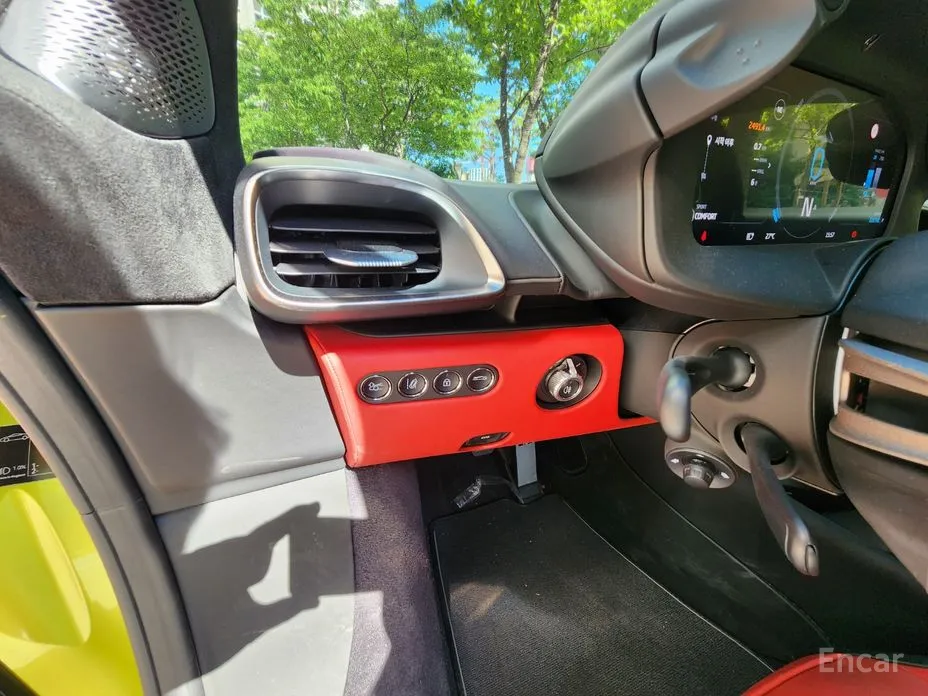 Фото 11 - McLaren Artura