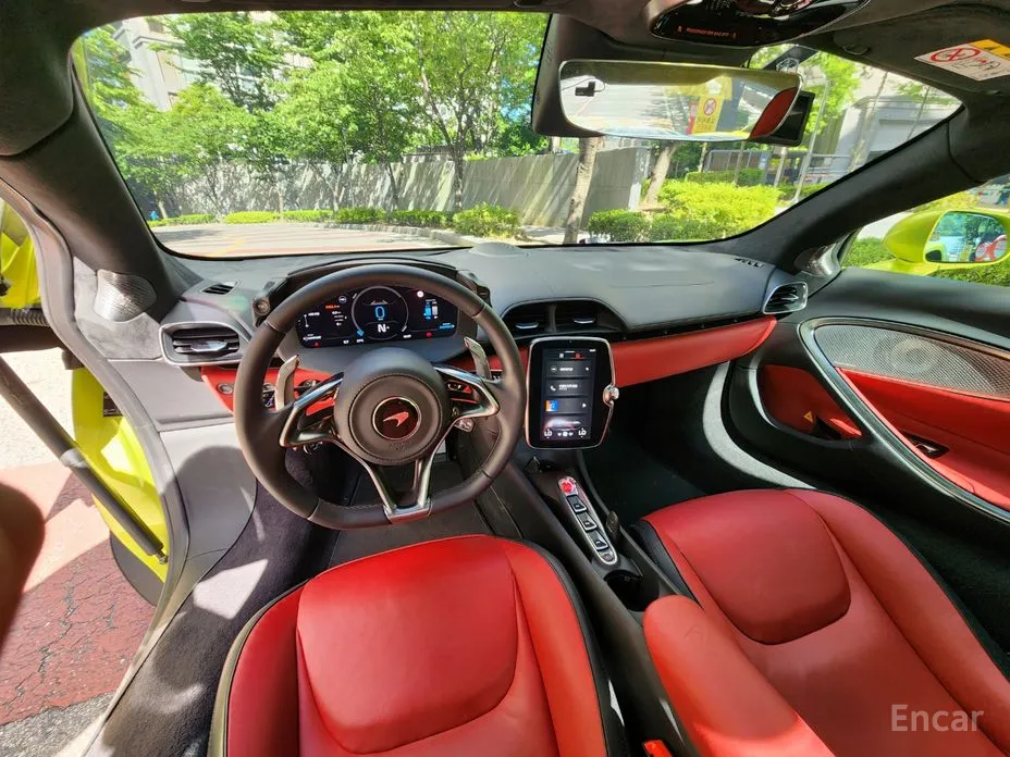 Фото 12 - McLaren Artura