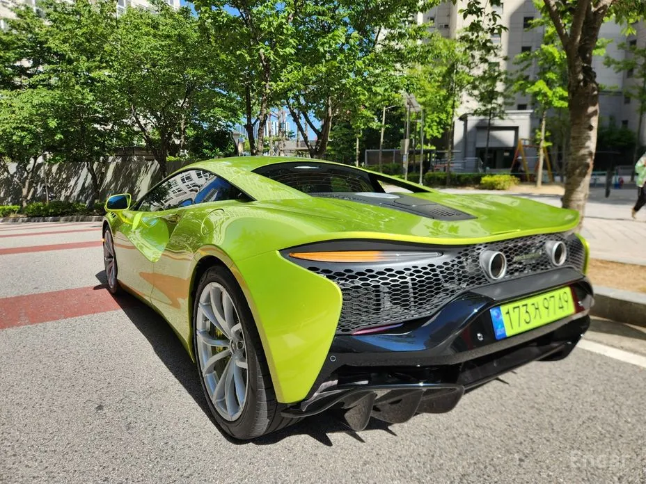 Фото 18 - McLaren Artura