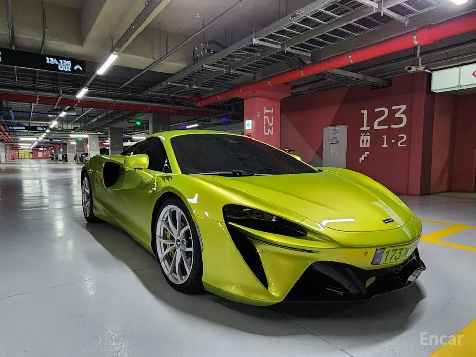 Фото 4 - McLaren Artura