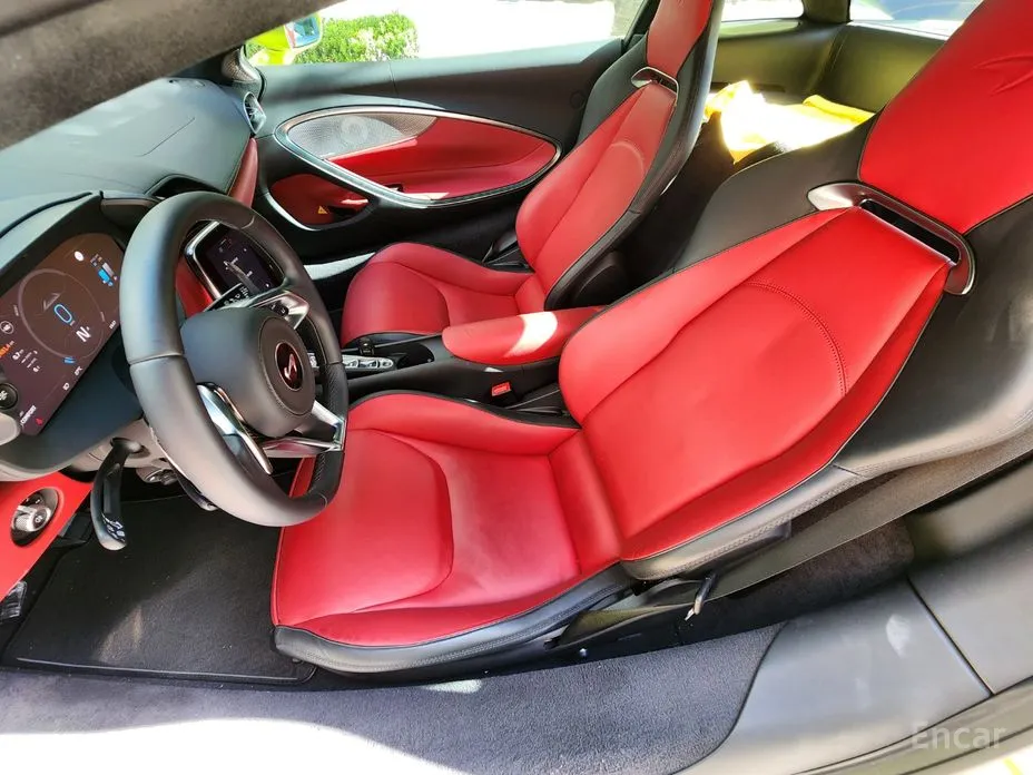 Фото 8 - McLaren Artura