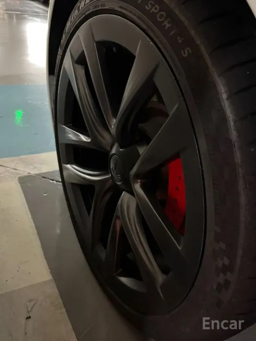 Фото 5 - Tesla Model S