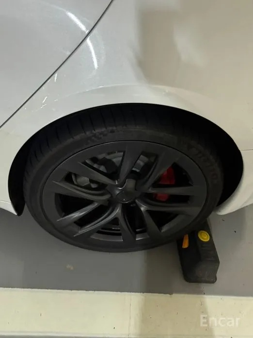 Фото 6 - Tesla Model S