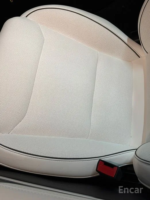 Фото 9 - Tesla Model S