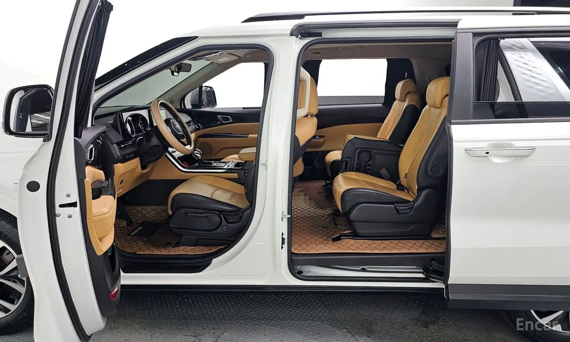 Фото 11 - Kia Carnival