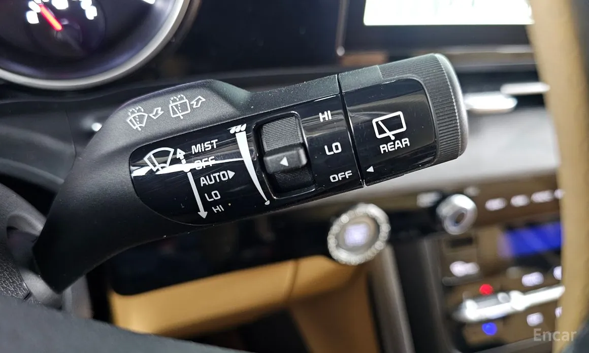 Фото 18 - Kia Carnival