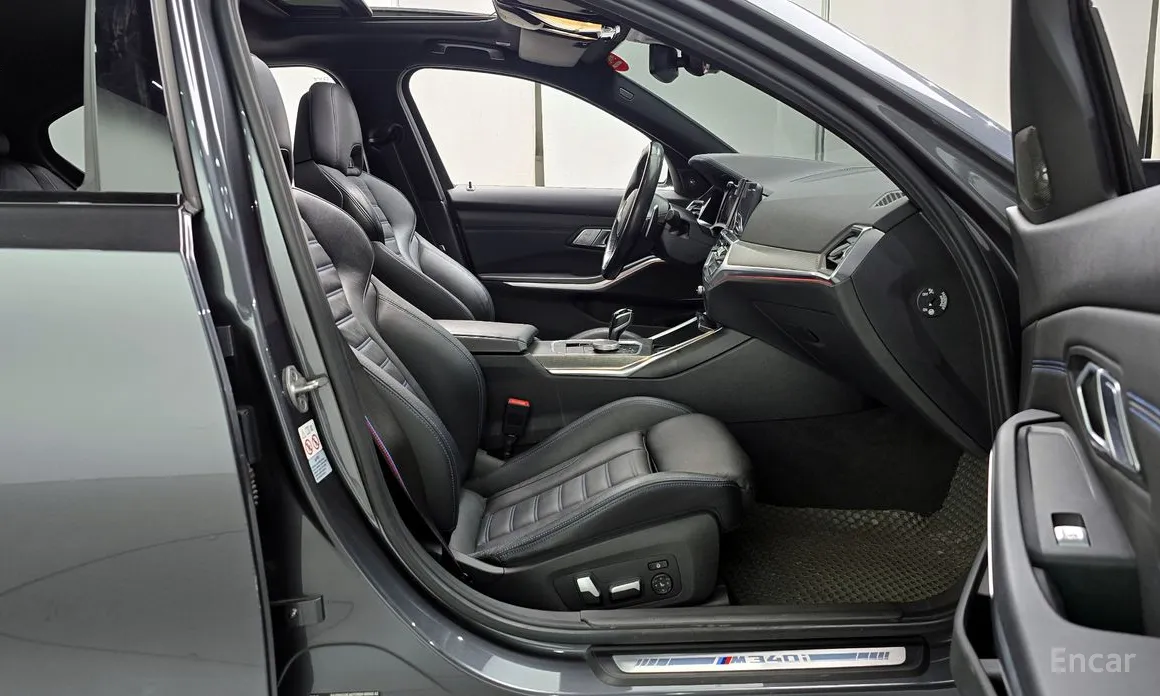 Фото 10 - BMW 3 Series