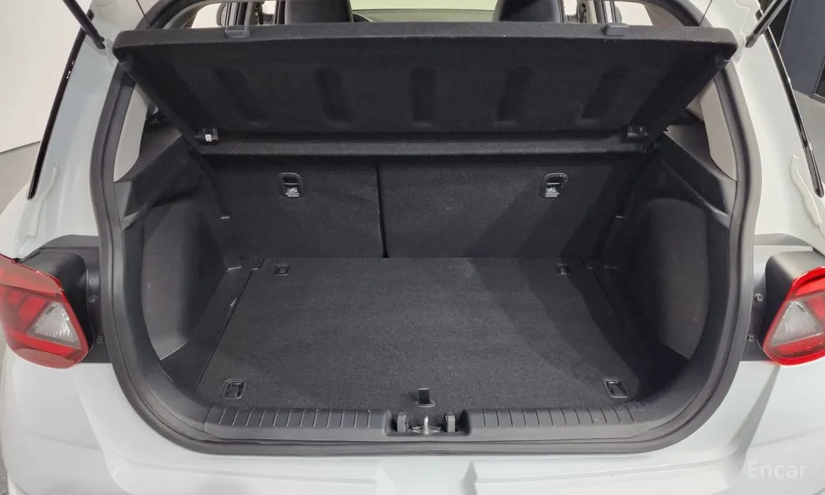 Фото 20 - Hyundai Venue