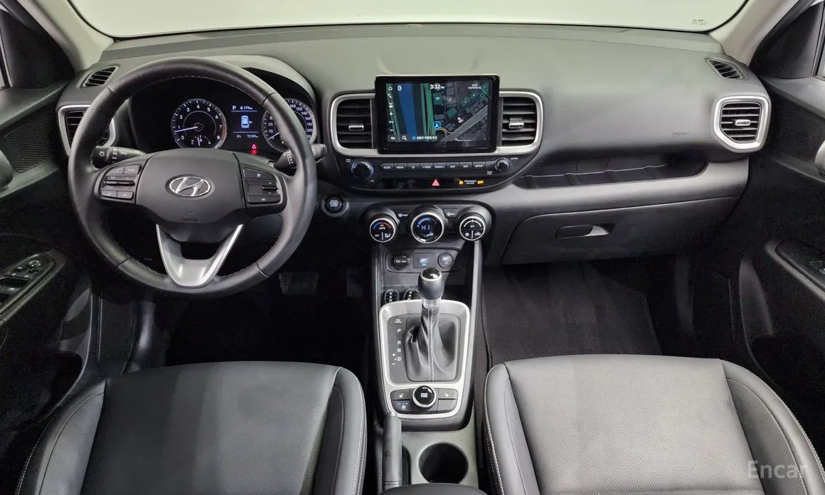 Фото 7 - Hyundai Venue