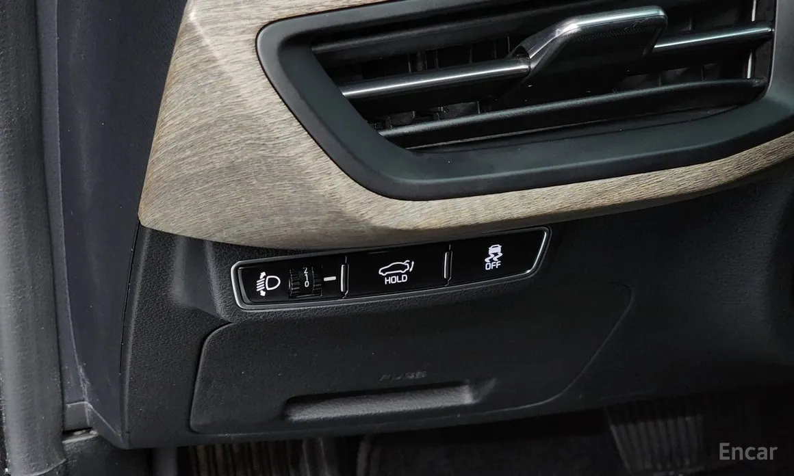 Фото 14 - Kia K8