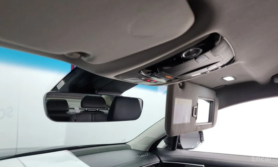 Фото 18 - Kia K8